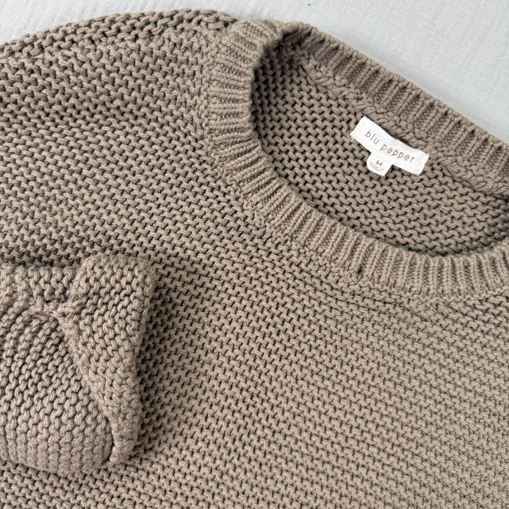Blu Pepper Womens Medium‎ Brown Chunky Knit Cropped Crewneck Sweater Boxy Fit